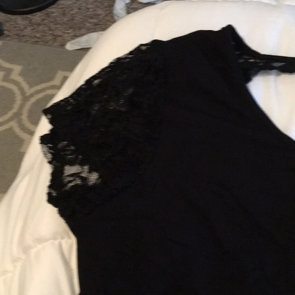 Lace detail top
